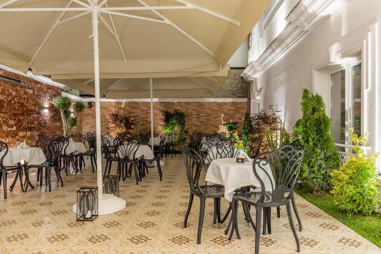 Giulia Albérgo Hotel Durrës